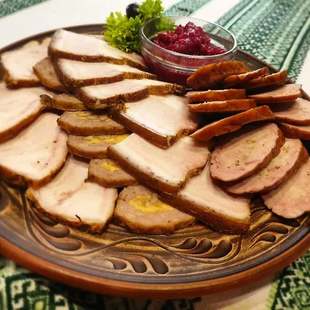 ворота карпат Otel *