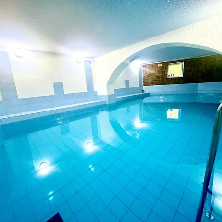 Otel ворота карпат